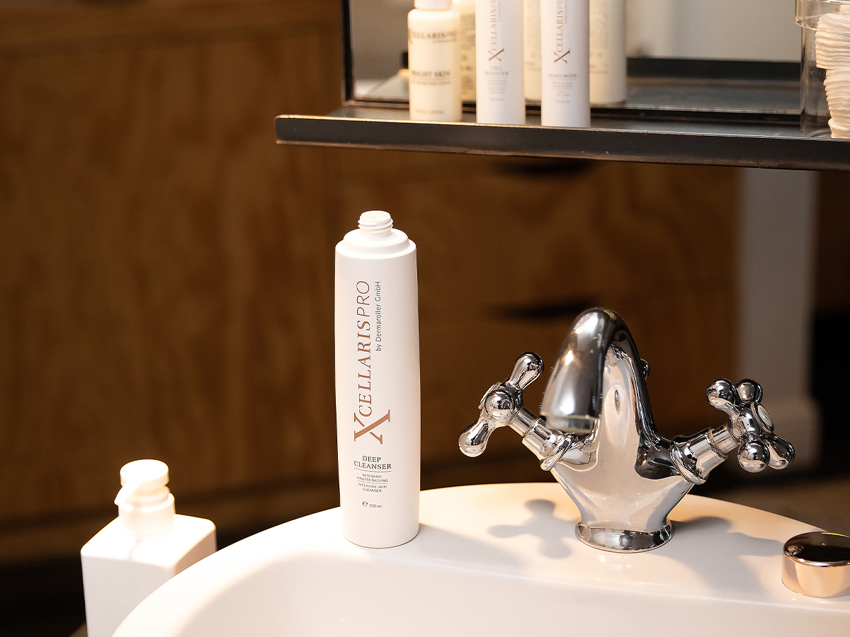 XCellarisPRO Deep Cleanser